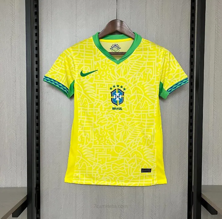 Camiseta Brasil Primera Equipación 24/25 Mujer Consigue este rebajón asequible