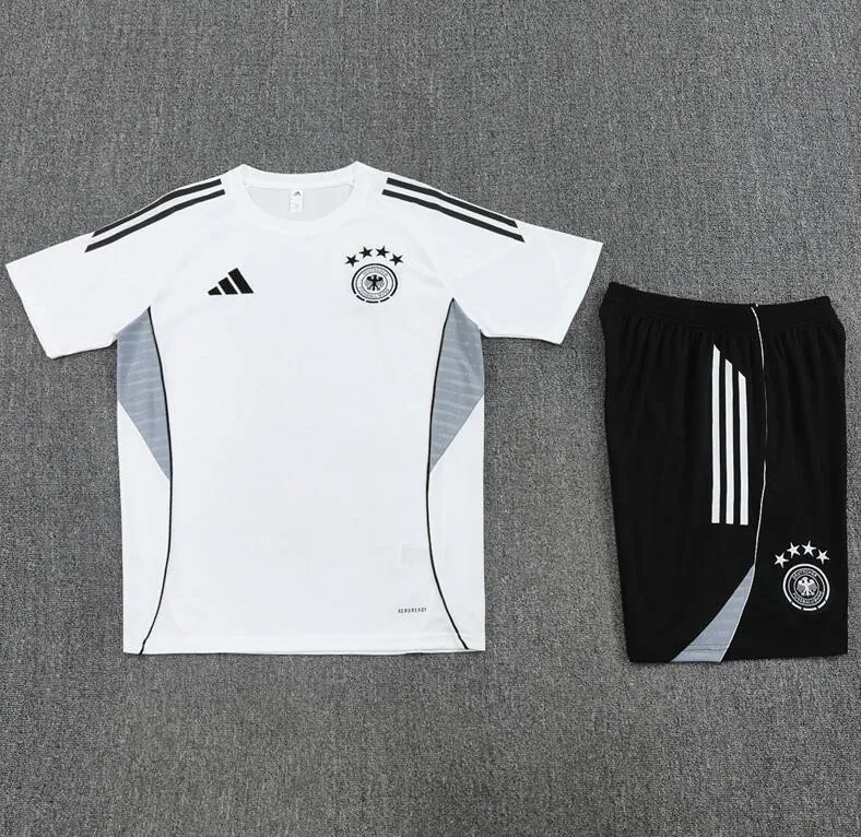 Camiseta Alemania Pre-Match (Hombre/Niño) 25/26 + Pantalones Saldo divino de risa