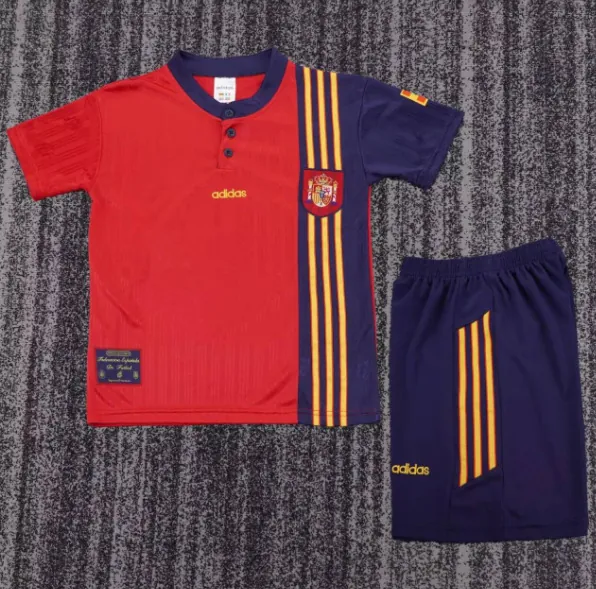 Conjunto Retro España Primera Equipación 1996 Niño Gangaza rebajado hasta fin de existencias
