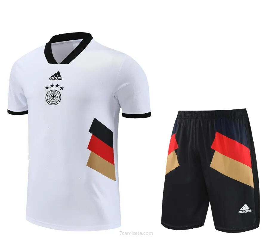 Camiseta Alemania Pre-Match 23/24 + Pantalones ¡¡Ni te imaginas estupendo preciaso calidad asegurada!