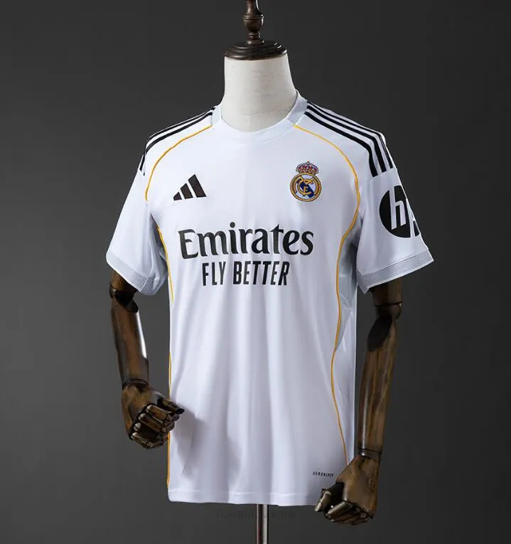 Camiseta Real Madrid Primera Equipación 25/26 Llévatelo este gangaza prodigioso
