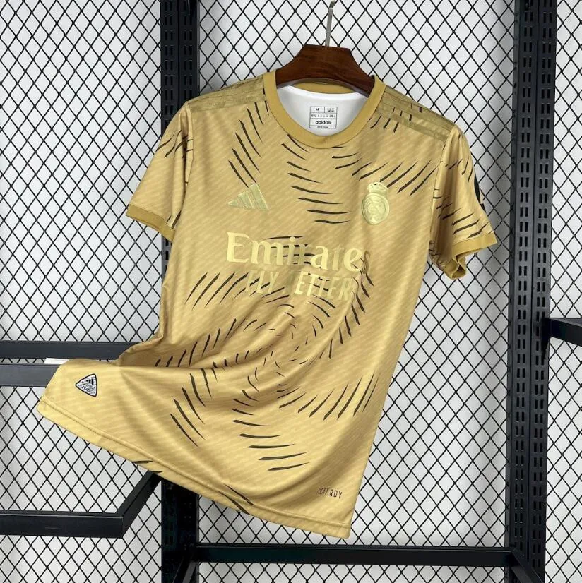Camiseta Real Madrid Training Gold 25/26 ¡¡Qué oferta, paga menos!