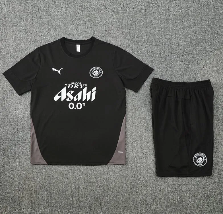 Camiseta Manchester City 25/26 (Hombre/Niño) Negro + Pantalones Liquidación, adquiere