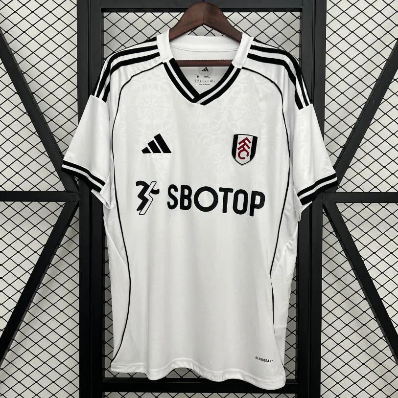 Camiseta Fulham F.C. Primera Equipación 25/26 ¿¡Menudo/a descuentazo?