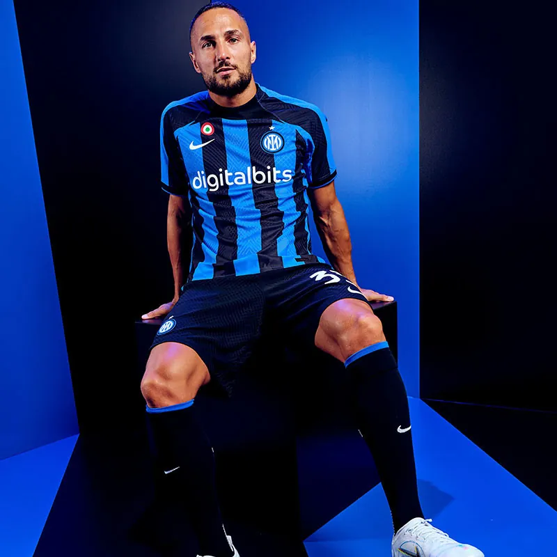 Camiseta Fc Inter De Milán Primera Equipación 22/23 Llévatelo en todo el mercado