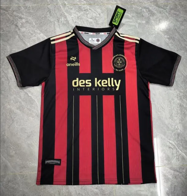 Camiseta Bohemian Fc Primera Equipación 25/26 ¡¡Cómo chollo, atrapa!