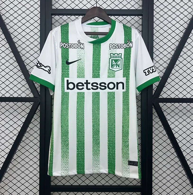 Camiseta Atlético Nacional Primera Equipacion 25/26 Gasta menos este saldo tirado