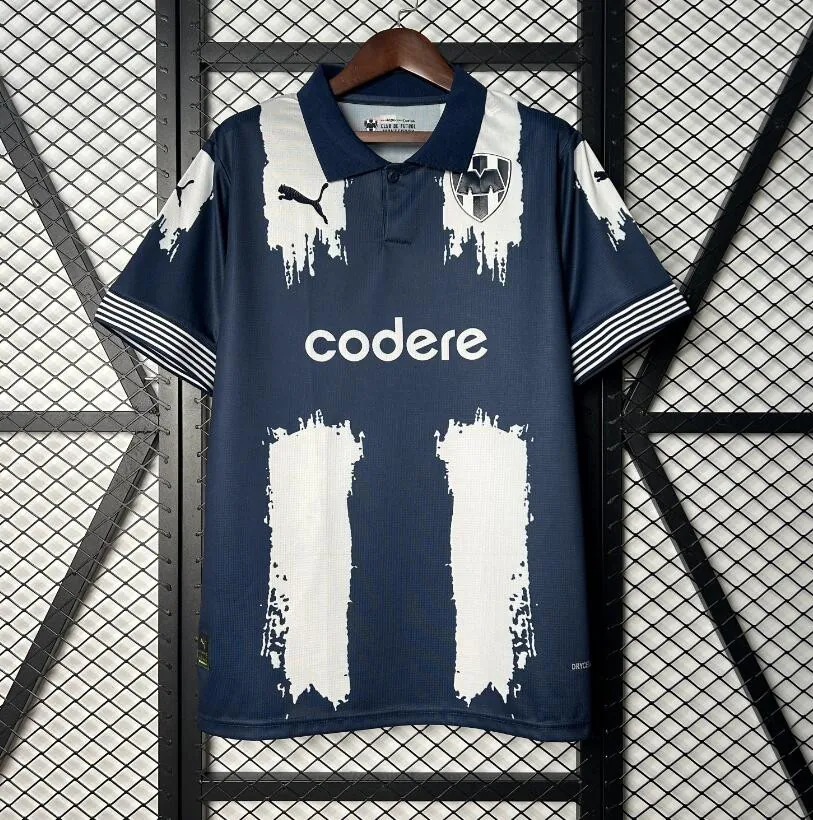 Camiseta Monterrey 1ª Equipación 25/26 Justo preciaco, agarra de fábrica