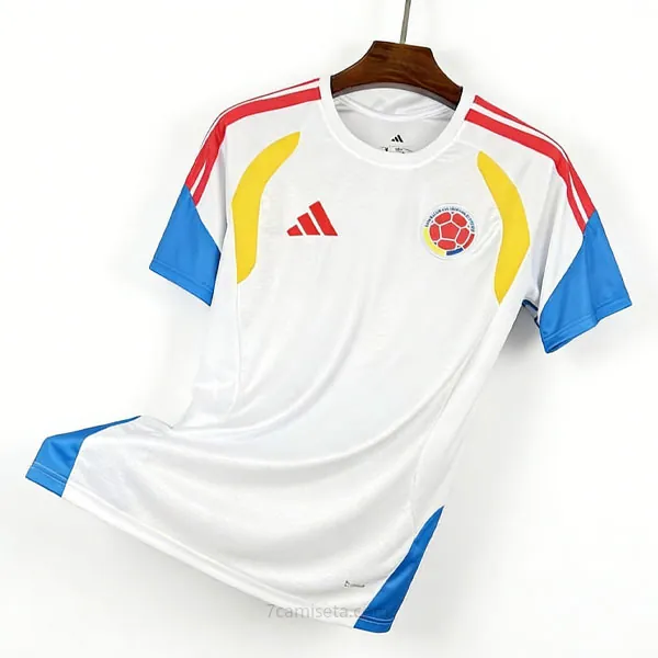 Colombia entrenamiento de la Especial Equipación 2026-2027 ¡¡Menudo/a preciaco, corre a por él!