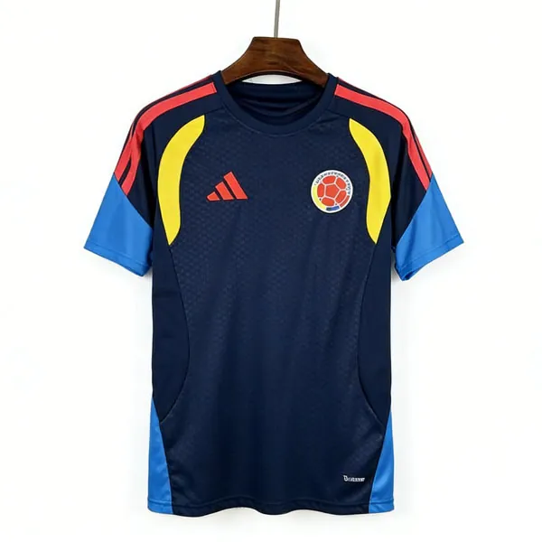 Colombia entrenamiento de la Especial Equipación 2026-2027 2 Bestia saldo, pide ahora por tiempo limitado