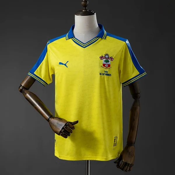 Camiseta Southampton 50th Anniversary 2026-27 Amigo chollo, agarra en toda la red